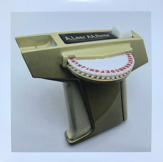 Thomas Leer / Robert Rental : Splash Momentum / The Waltz Of The Fatman (7", Single)